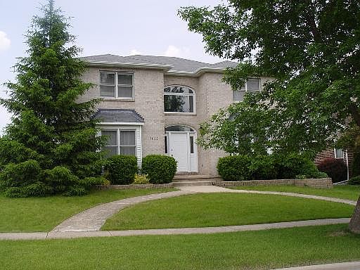 1st image of 1644 Crowfoot Cir N