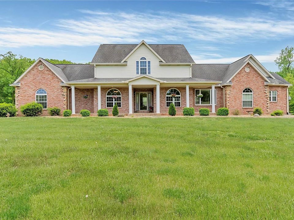 1st image of 431 Horseshoe Lake Ln