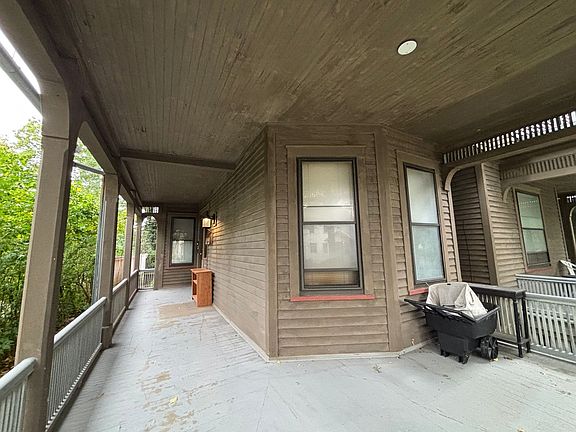5th image of 198-200 Meigs St #2