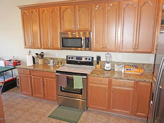 5th image of 7538 Lirope St