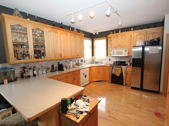 5th image of 10509 Karston Ave NE