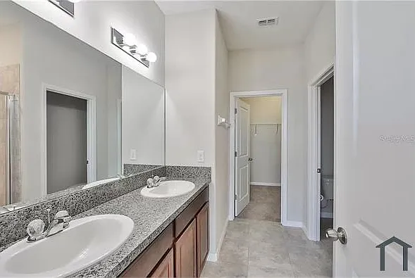 7325 Parkshore Dr — Photo 14