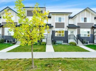 7 NE Evergreen Way, Red Deer, AB T4P3G5