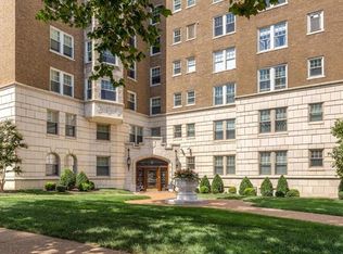 625 S Skinker Blvd APT 303, Saint Louis, MO