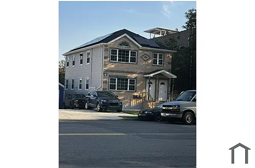 2808 Dewey Ave Photo 1