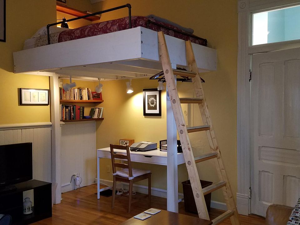 1st image of 76 Smith Pl Suite B
