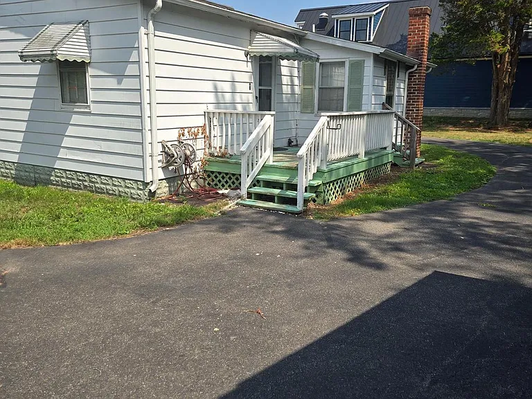 23915 Mervell Dean Rd — Photo 4