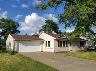 2108 W 70th St, Davenport, IA 52806