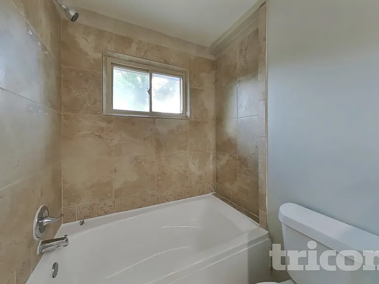 2307 Hilton Head Dr — Photo 9