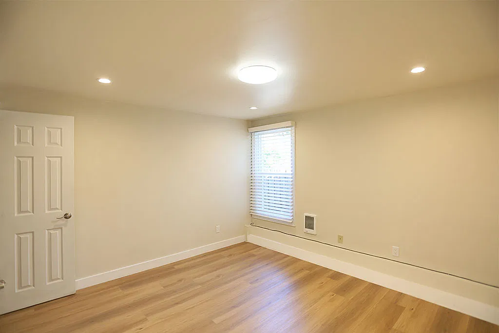 Studio, $1,695 — Photo 3