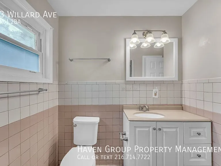 23 Willard Ave — Photo 13