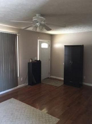 4th image of 190 Shakers Way