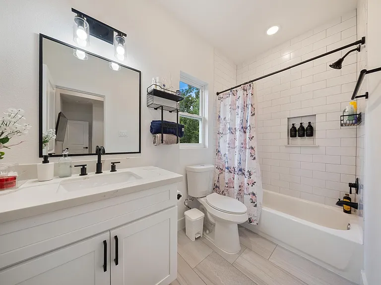 4032 Porter St — Photo 21