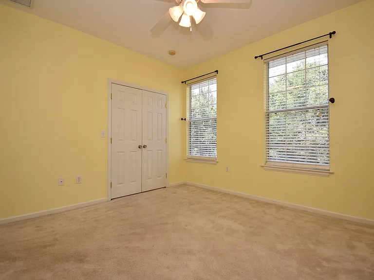 941 NW 21st Ave — Photo 12