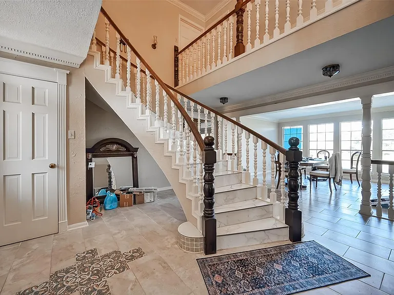 11302 Hylander Dr — Photo 6