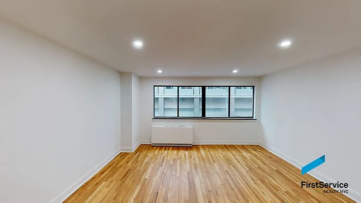 Rented by FirstService Realty (legacy) | media 7