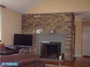 1909 Fairfield Dr, Wilmington, DE 19810