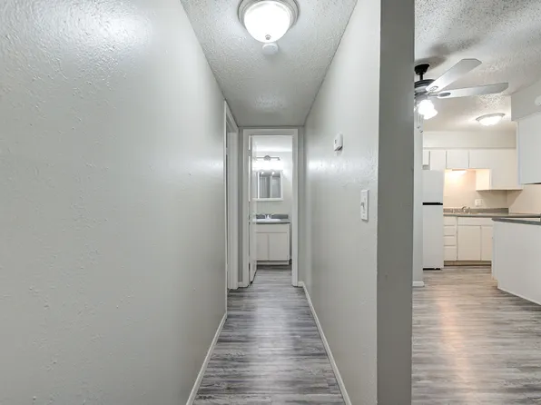 Plaza East, 1600 Chelsea Dr APT 219, Edmond, OK 73013