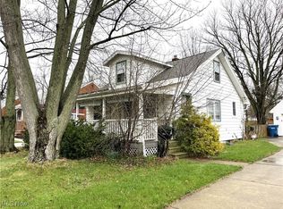4001 W 224th St, Fairview Park, OH 44126