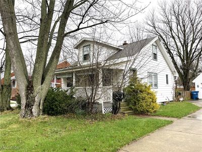 4001 W 224th St, Fairview Park, OH, 44126