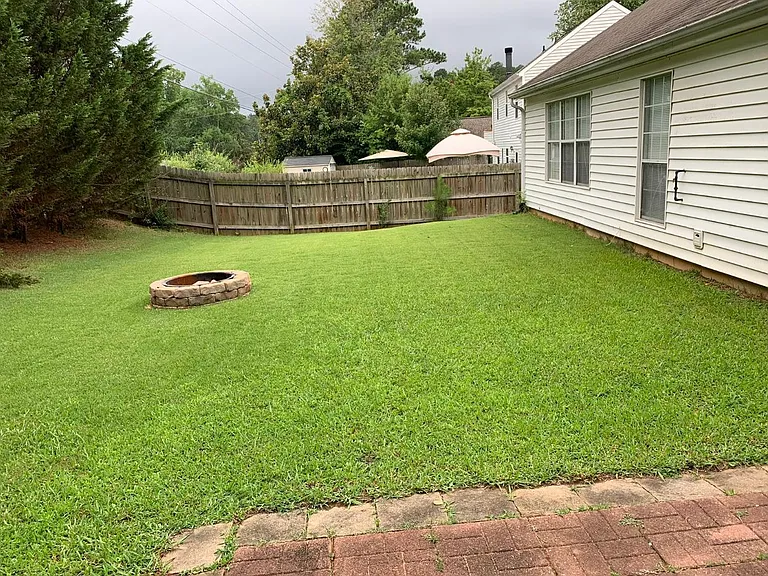 5020 Wellcrest Ct NW — Photo 1