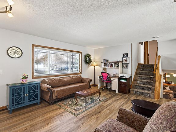 3rd image of 409 Heights Rd NW