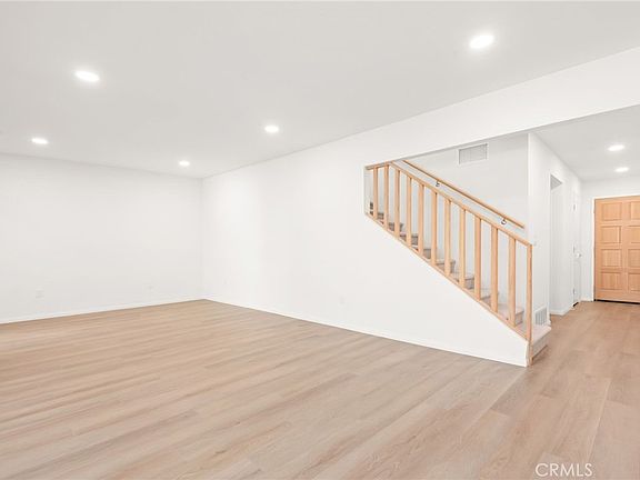 5th image of 336 Ridge Terrace Ln
