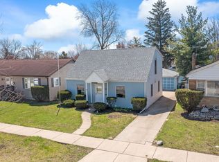 837 Hollywood Ave, Des Plaines, IL