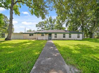 511 Aaron St, Dayton, TX 77535