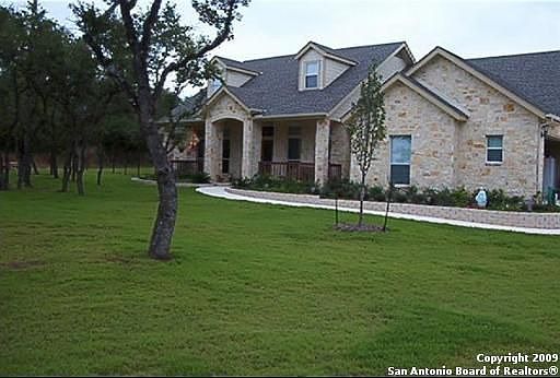 1st image of 651 Berry Oaks Dr