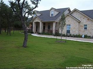 651 Berry Oaks Dr, Bulverde, TX 78163