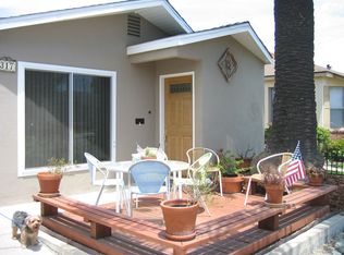 317 10th St, Seal Beach, CA 90740