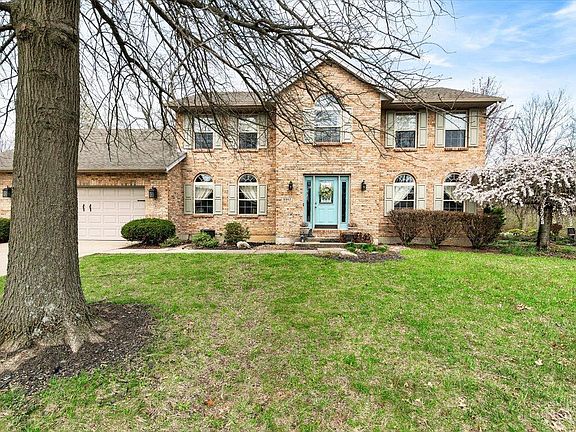 2nd image of 6942 Maple Crest Ct