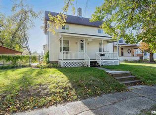 1540 15th Ave, Moline, IL 61265