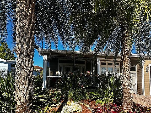 3rd image of 6751 Amanda Vista Cir