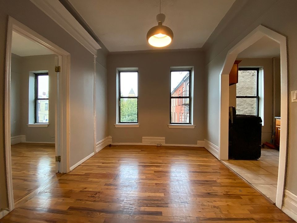 1st image of 1061 Bergen St APT 3R