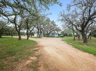 1169 W Us Highway 290, Johnson City, TX 78636