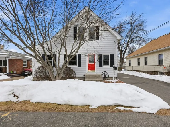 56 Percy St, Chicopee, MA 01020