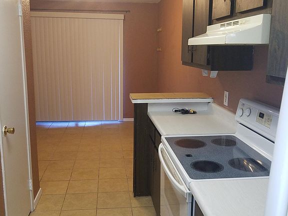 5th image of 1505 N 25th St APT 505