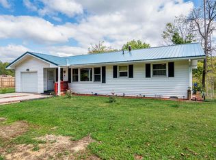 9793 Il Rte #84, Hanover, IL 61041