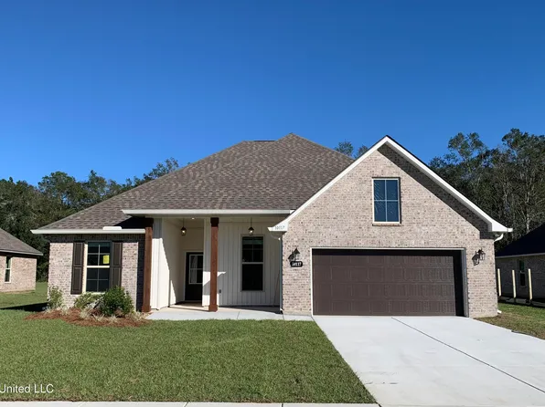 10117 Patrick Dr, Gulfport, MS 39503