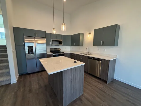 7343 30th St S, Fargo, ND 58104