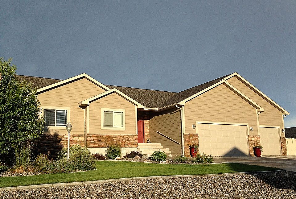 1st image of 2705 Sagesprings Cir