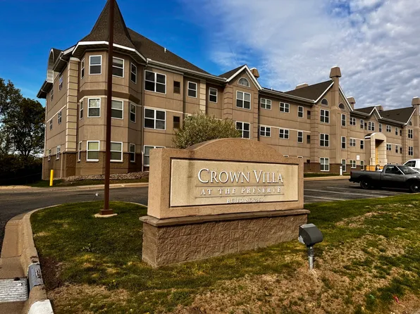 Crown Villa Apartments, 7260 Guider Dr, Saint Paul, MN 55125