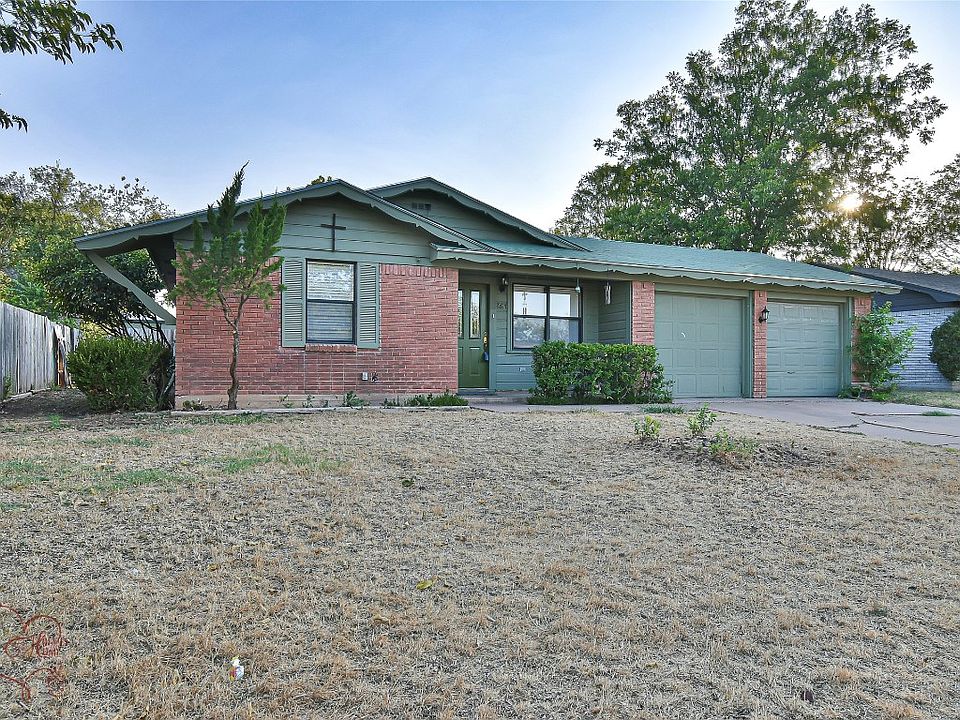 1st image of 2617 Robertson Dr