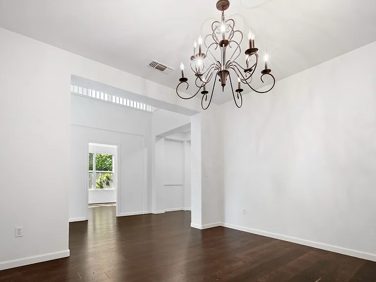 991 Zephyr Ln — Photo 19