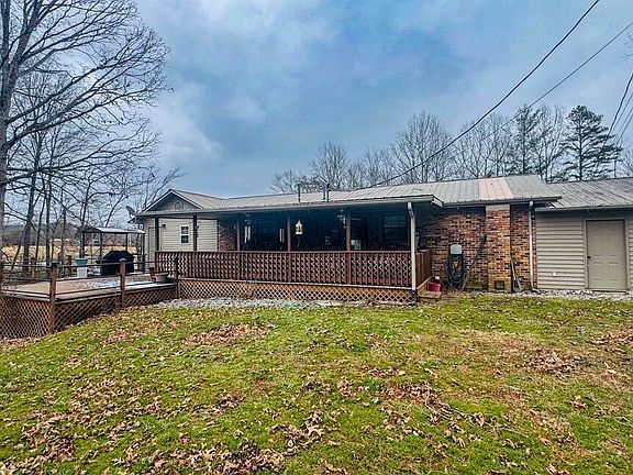 5th image of 357 Pine Creek Rd