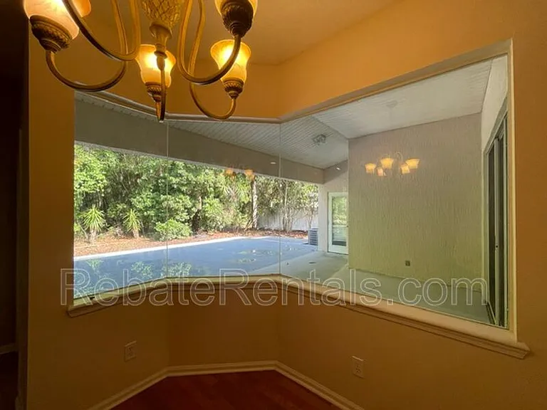 8907 Hampton Landing Dr E — Photo 32