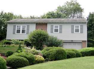 640 W Church Rd, Ephrata, PA 17522