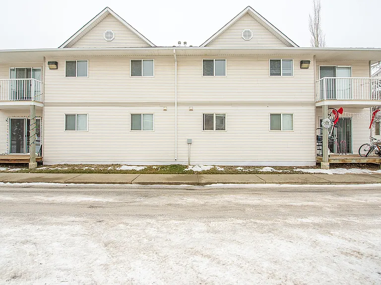 620 King St — Photo 37